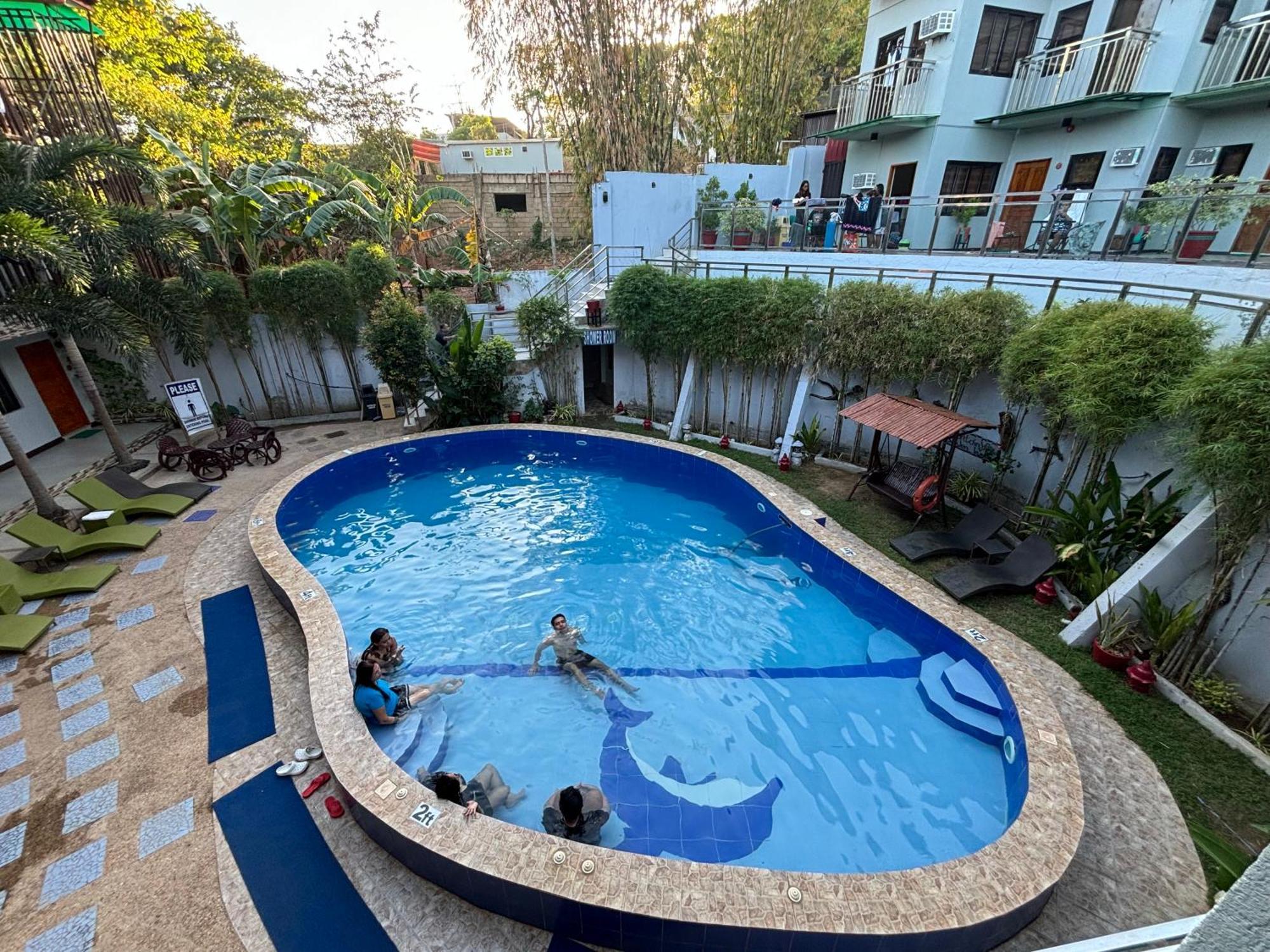 Mountain View Garden Inn Корон Экстерьер фото